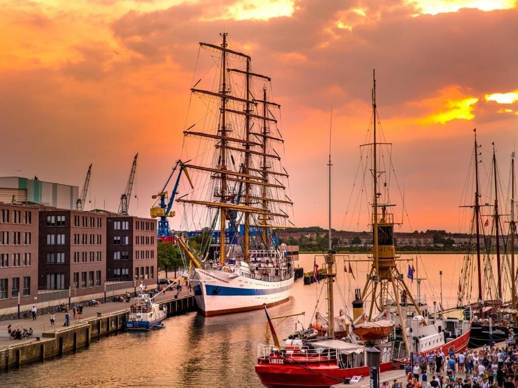 Ohlerich Speicher App_ 04 Wismar Bagian luar foto